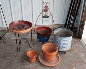 lot 284 image: Variety of Planters and Plant Stands