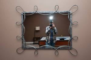 lot 153 image: Unique Mirror - 34.5 x 26