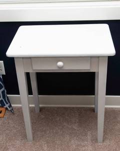 lot 77 image: Small White Wooden Side Table