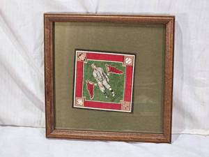 lot 51 image: Honus Wagner B18 Tobacco Felt Blanket