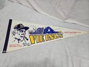 lot 58 image: Bud Grant Auto on Bud Grant Day September 2, 1984 Vikings Pennant