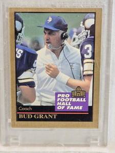 lot 129 image: Bud Grant 1995 Enor Official Card of the Pro Football Hall of Fame #170 - Minnesota Vikings Football Card