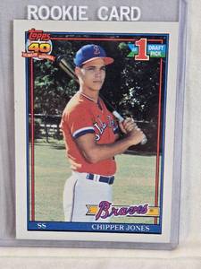 lot 205 image: Chipper Jones Rookie 1991 Topps #333 - Atlanta Braves Baseball Card