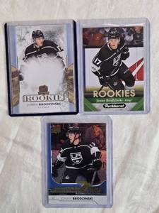 lot 257 image: Lot of 3 Jonny Brodzinski Hockey Cards Including Parkhurst and Upper Deck Rookie Cards