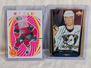 lot 278 image: Lot of 2 Matt Cullen Hockey Cards including Upper Deck Rookie Auto and O-Pee-Chee Card