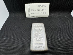 lot 45 image: Heraeus Ten Ounce .999 Silver Bar with COA