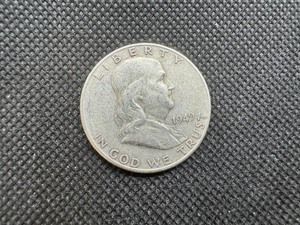 lot 73 image: 1949-S Silver Franklin Dollar