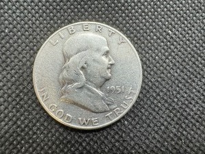 lot 77 image: 1951-S Silver Franklin Dollar