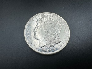 lot 34 image: 1921 Morgan Silver Dollar