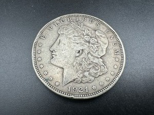 lot 35 image: 1921 Morgan Silver Dollar