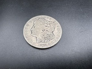 lot 41 image: 1921-S Morgan Silver Dollar