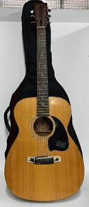lot 100 image: Vintage Goya Acoustic Guitar