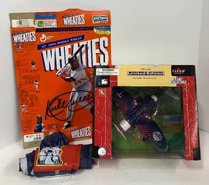 lot 79 image: Minnesota Twins MLB Limited Edition P-47 Airplane, Kirby Puckett Wheaties Box