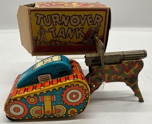 lot 108 image: Vintage Marx Tin Lithograph Turnover Tank wtih Orignal Box and Machine Gun