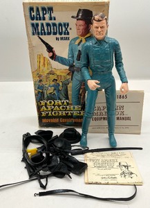 lot 6 image: Vintage 1967 Marx Johnny West 12 Captain Maddox in Original Box with Acccessories