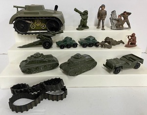 lot 8 image: VintageToy Soldiers , Tootsie Laney Mar Toys Toy Tanks, Jeep, Lead Miniatures