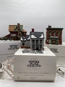 lot 134 image: Department 56 The Heritage Collection New England Series Lot of 3