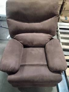 lot 30 image: Recliner