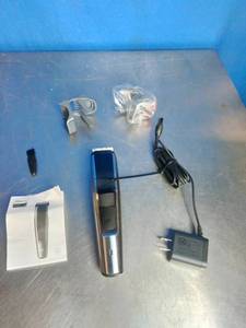 lot 39 image: Philips Norelco - Beard and Hair Trimmer Series