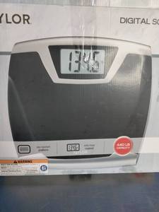 lot 41 image: Taylor Digital Scale