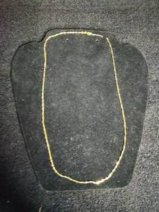 lot 45 image: 14K Gold 4mm Flat Figaro Chain 18