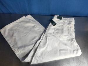 lot 60 image: Brand New Wild Fable Low - Rise Baggy Jeans