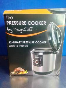 lot 67 image: MegaChef 12-Quart Digital Pressure Cooker with 15 presets.