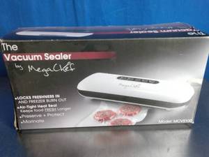 lot 90 image: MegaChef Home Vacuum Sealer and Food Preserver,