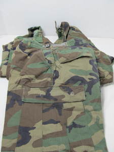 lot 48 image: Army Apparel