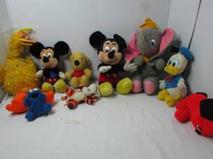 lot 68 image: Vintage Disney Stuffed Animals