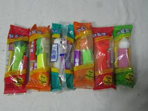 lot 77 image: Vintage Candy Pez Dispeners