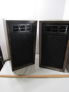 lot 126 image: Vintage Audio Speakers