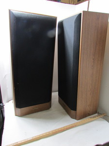 lot 127 image: Pioneer Speakers
