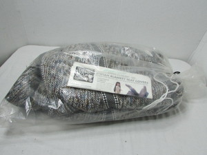 lot 153 image: Indian Blanket Car Seat Covers