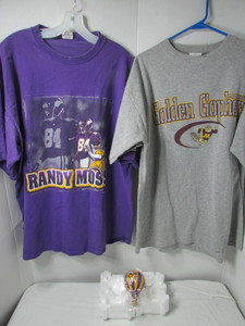 lot 195 image: Minnesota Vikings and Gophers Apparel