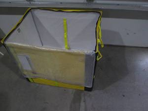 lot 126 image: Heavy duty large tarp-like moving b...