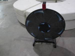 lot 129 image: Impressive and customizable tableto...