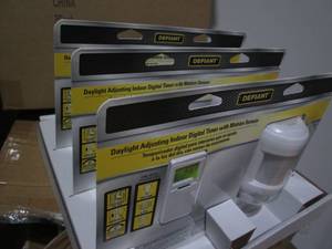 lot 160 image: 5 Cases of Defiant Daylight Adjusti...