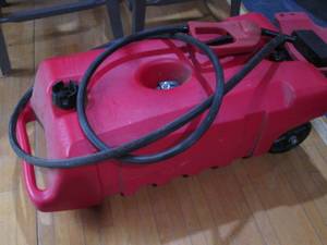 lot 166 image: Flo-n-go DuraNax 14-gallon portable...