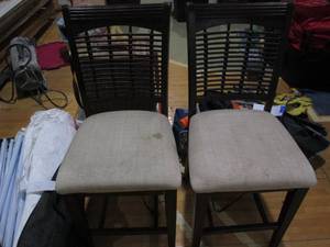 lot 176 image: Wood framed High back padded seat c...