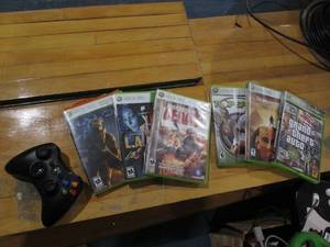 lot 184 image: XBox360 Games including Grand Theft...