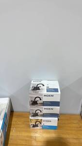 lot 48 image: Lot of 3 Moen Dartmoor Two-Handle Bathroom Faucet Sets