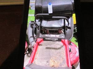 lot 01 image: Timecutter Z380 lawnmower with bagger