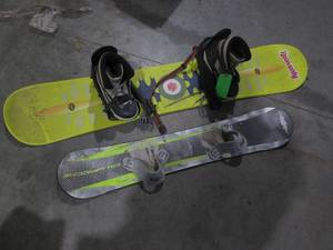 lot 102 image: Riva Comp 110 and G Heavenly Snow b...