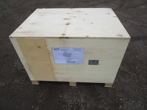 lot 4 image: AGT Mini Skid Steer Mixing Bucket