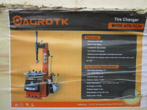 lot 48 image: Agrotk ATK-TC24 Tire Changer