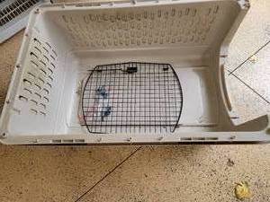lot 157 image: XL Travel Dog Crate