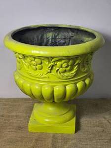 lot 105 image: Bright Green Floral Planter