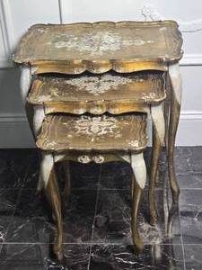 lot 19 image: Brilliant Gold Patina Finish Nesting Table Set - (3)