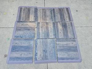 lot 135 image: Modular Dance Practice Floor Tile Pads